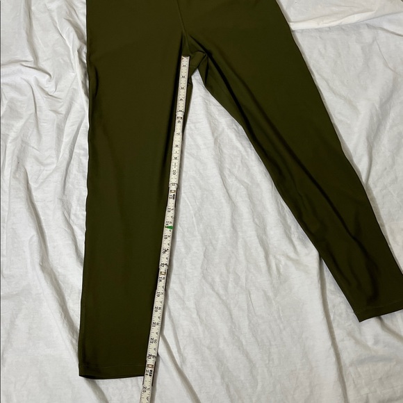 Old Navy PowerSoft Cami Bodysuit Women's Large NWT Olive - Picture 15 of 15